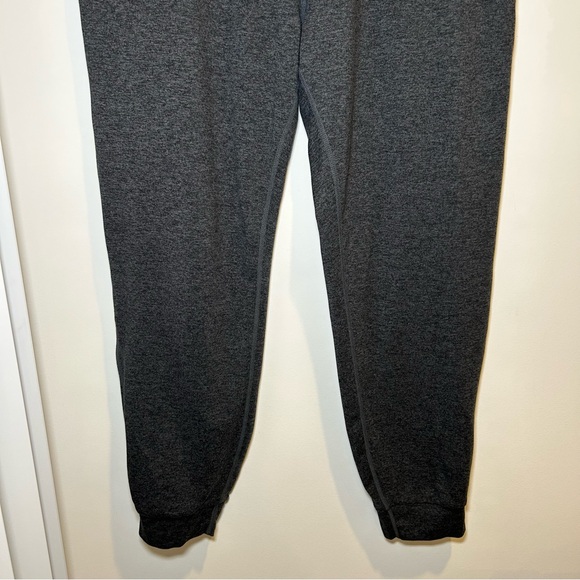 Vuori Performance Jogger Sweatpants Charcoal Heather Size Medium - Picture 5 of 11